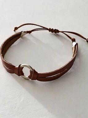 FREE PEOPLE COUNTY LIINES LEATHER BRACELET in Brown NWT